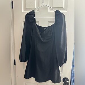 Black dress with puff sleeves!